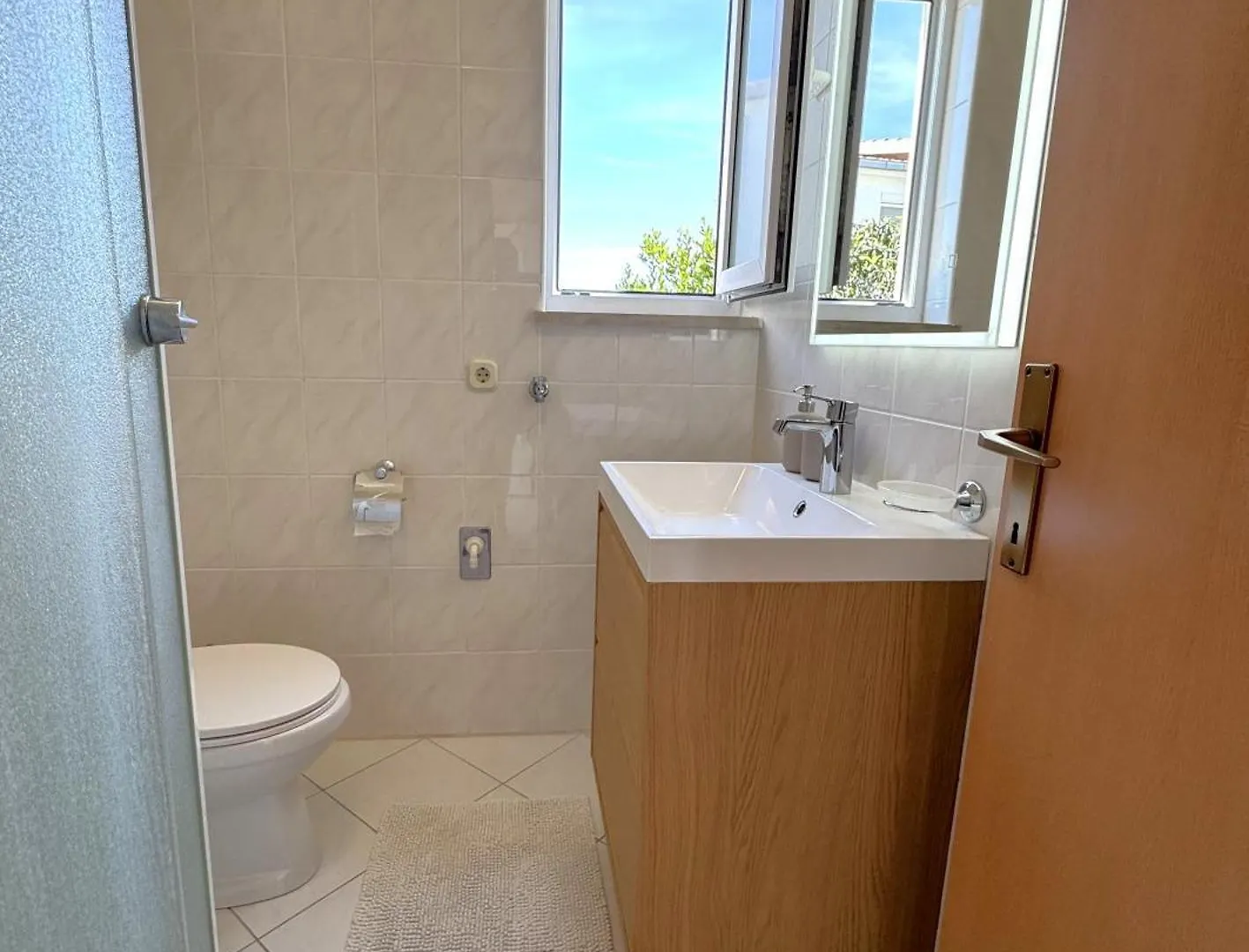 Apartments Vito Trogir 0*,